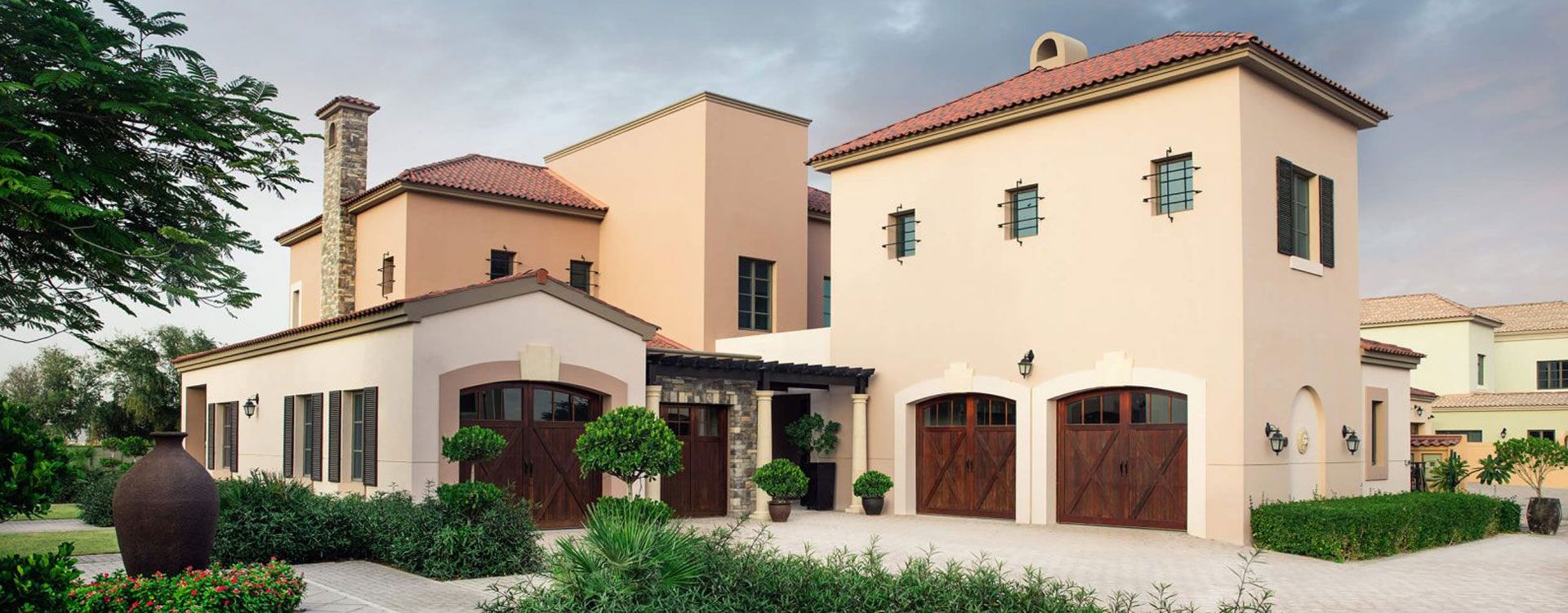 Redwood Avenue at Jumeirah Golf Estates